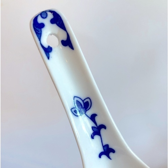 Beautiful porcelain soup spoons - Picture 6 of 9